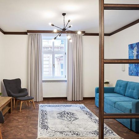Old House Apartment Lviv Exterior foto
